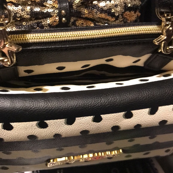 Beaty Johnson purse - Picture 3 of 4